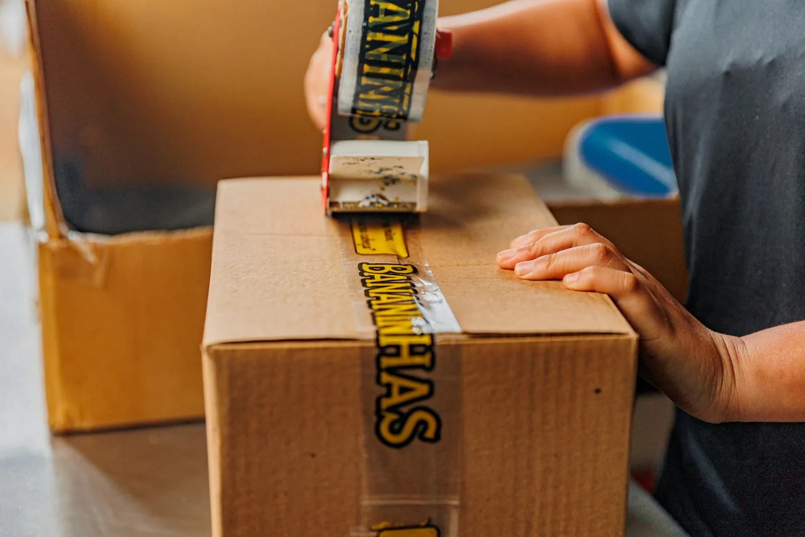 Bananinhas packs being prepared